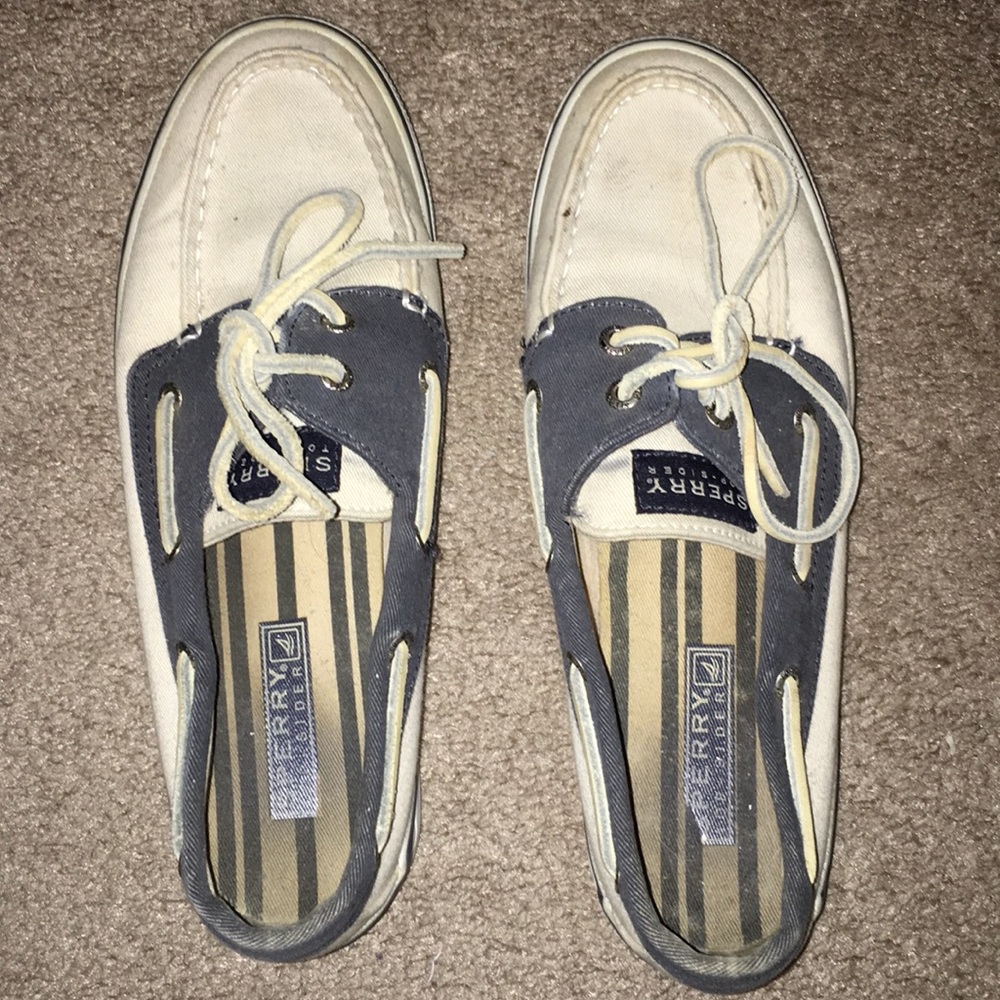 Sperry boat shoes